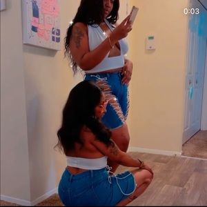 Solid cross crop halter top & Jean shorts